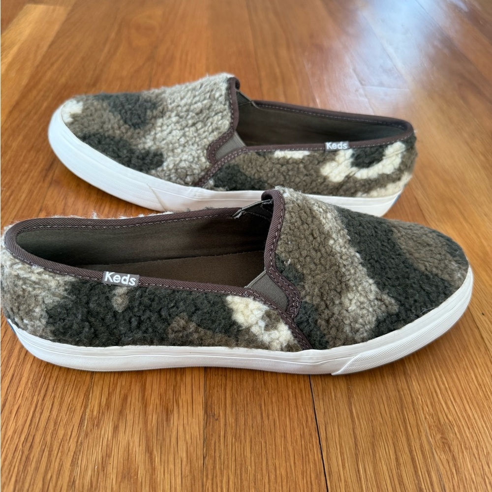 Keds Women's Double Decker Fleece Camouflage Slip-On Sneakers
